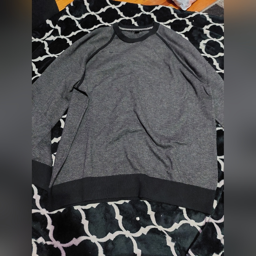 Banana Republic Men's sweater size XL